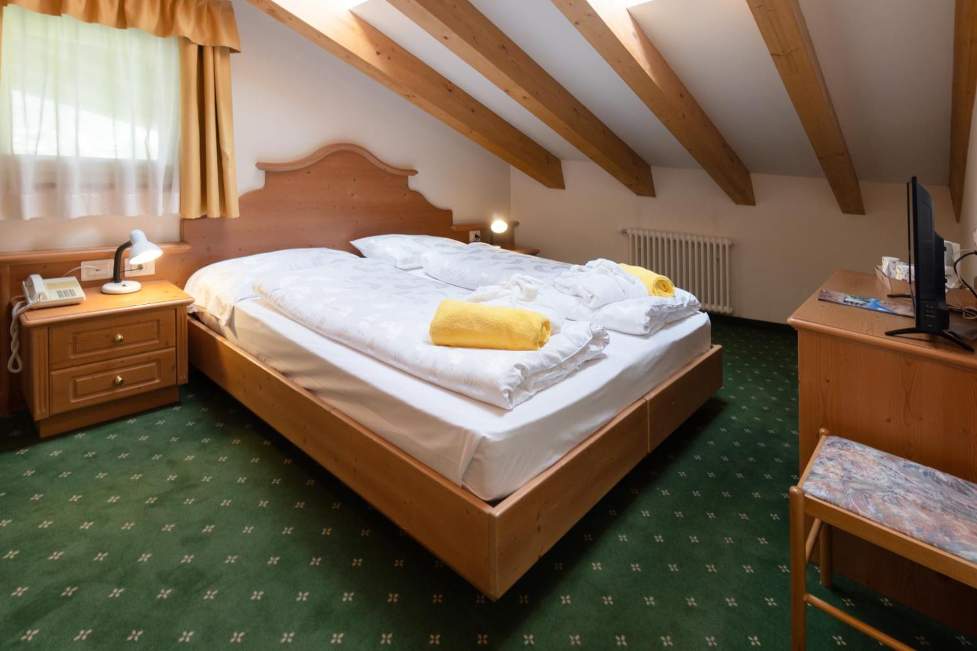 Hotel Fanes Suite & Spa Моэна Экстерьер фото
